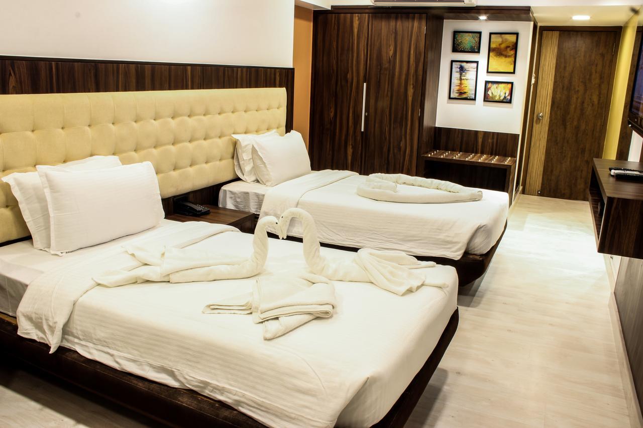 Golden Chariot The Boutique Hotel Mumbai  Buitenkant foto